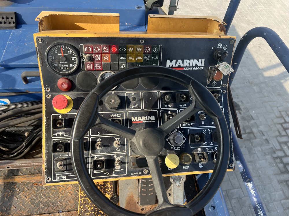 Usato 2006 Marini MF 331