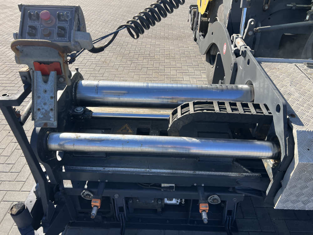 Usato 2009 Bomag BF 691P