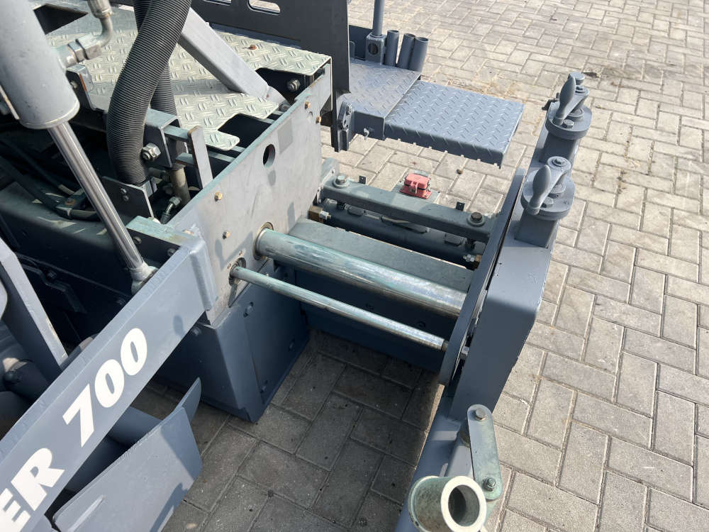 Usato 2011 Vogele Super 700