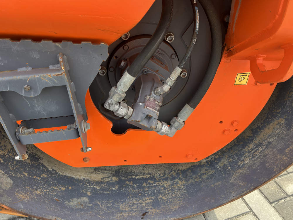 Usato 2012 Hamm HD+ 90i VV