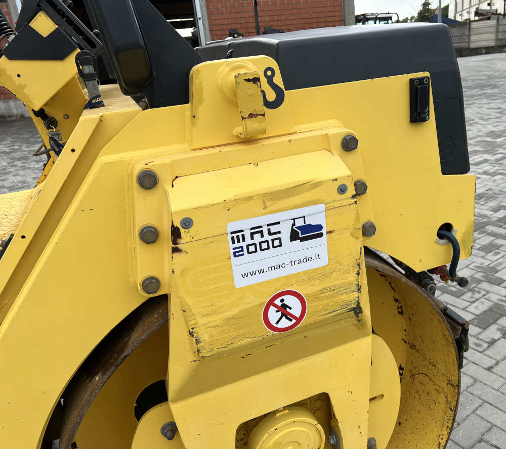 Usato 2004 Bomag BW 141 AD-2