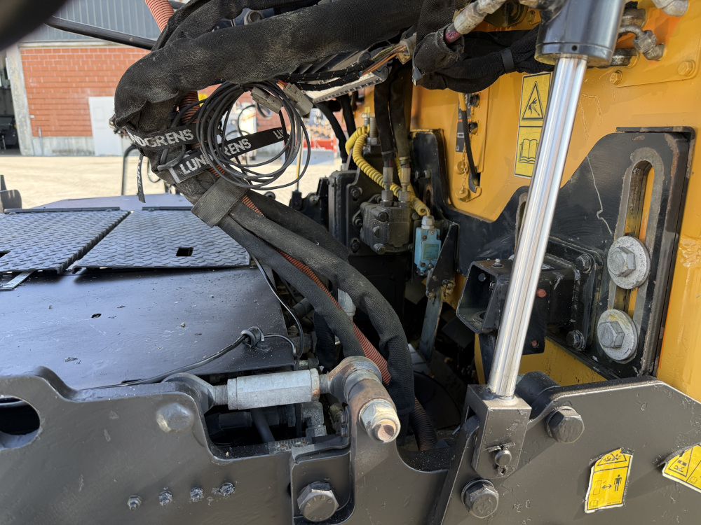 Usato 2018 Caterpillar AP 300F