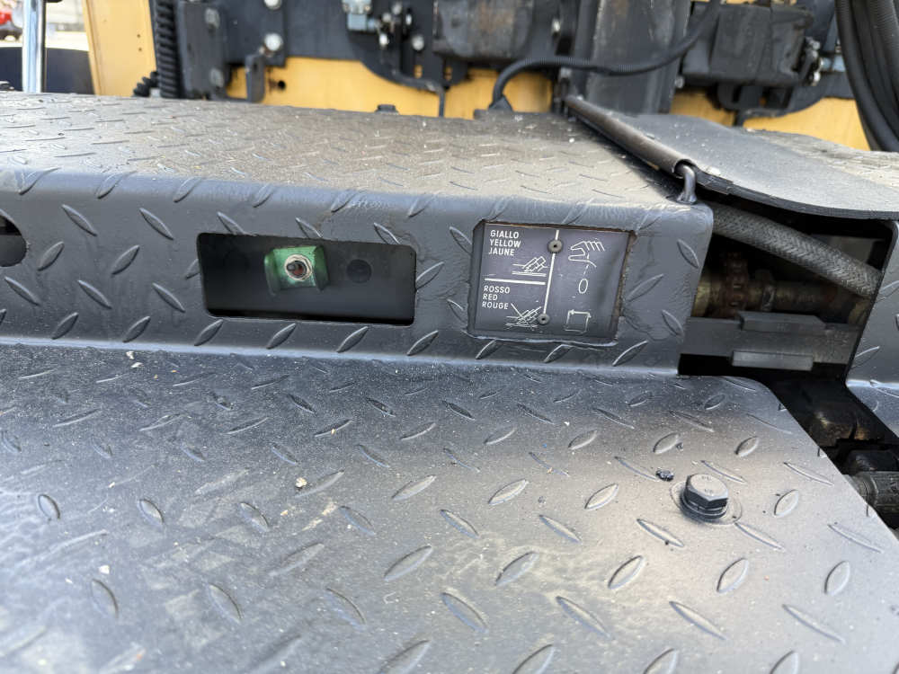 Usato 2005 Marini MF 331