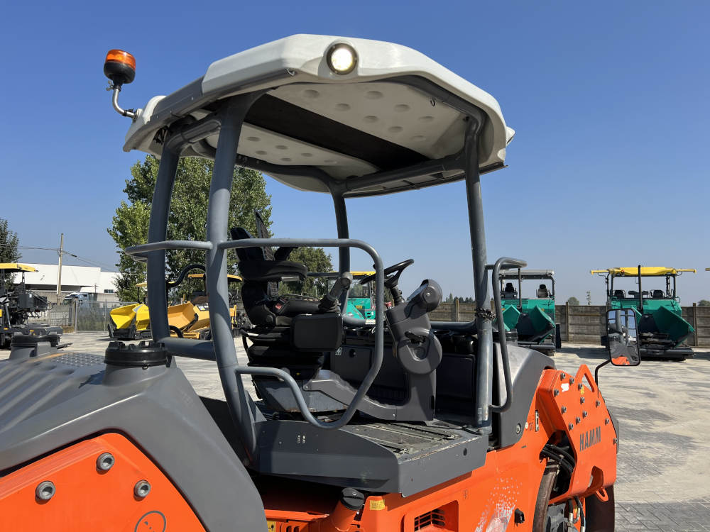 Usato 2014 Hamm HD+ 70i VO -106-