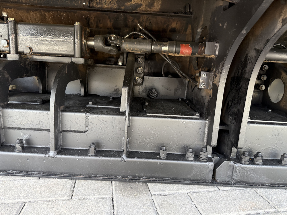 Usato 2007 Caterpillar AP 600
