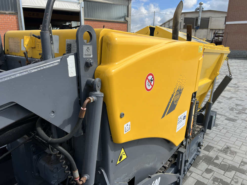 Usato 2005 Vogele Super 600