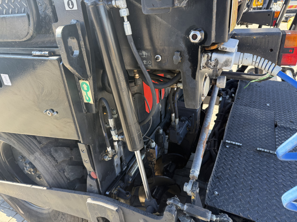 Usato 2011 Caterpillar AP 300