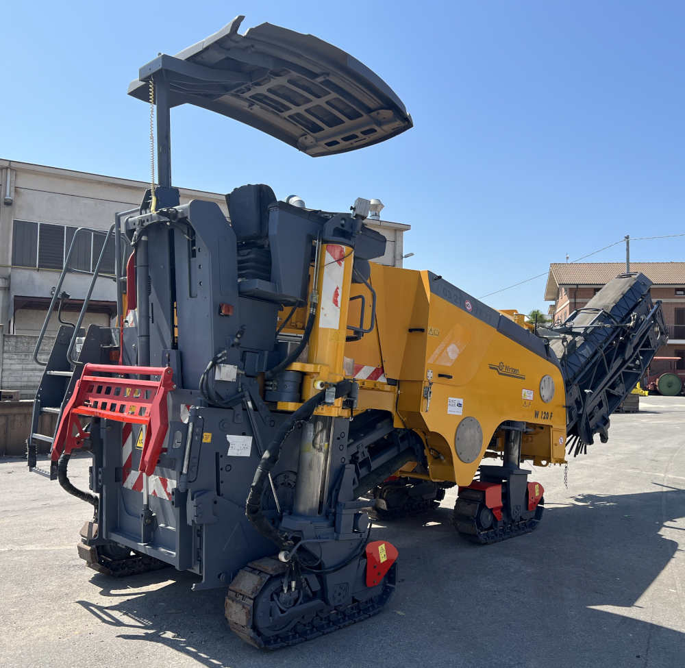Usato 2011 Wirtgen W 120F -971-