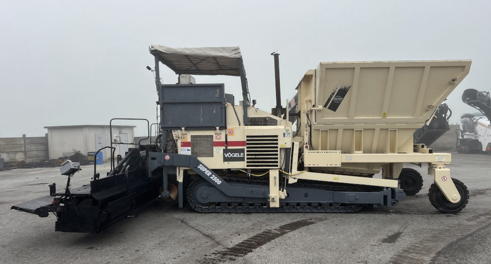 Usato 2005 Vogele Super 2500 (06.74)