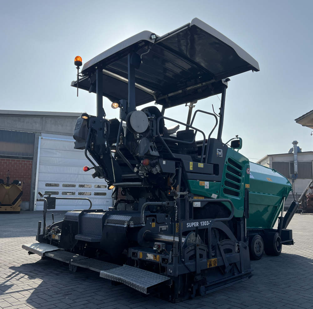 Usato 2018 Vogele S 1303-3i