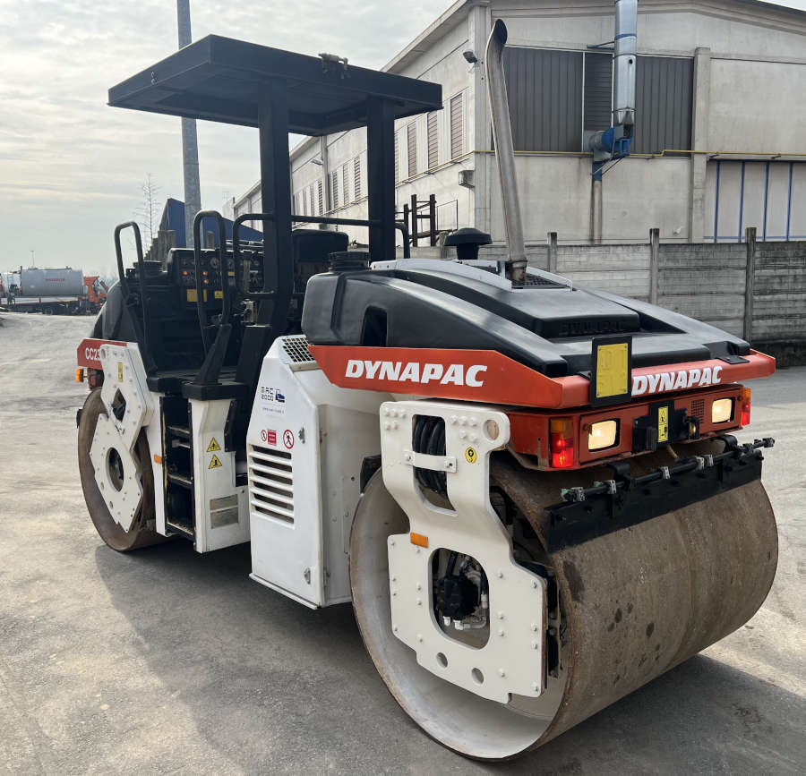 Usato 2003 Dynapac CC 232