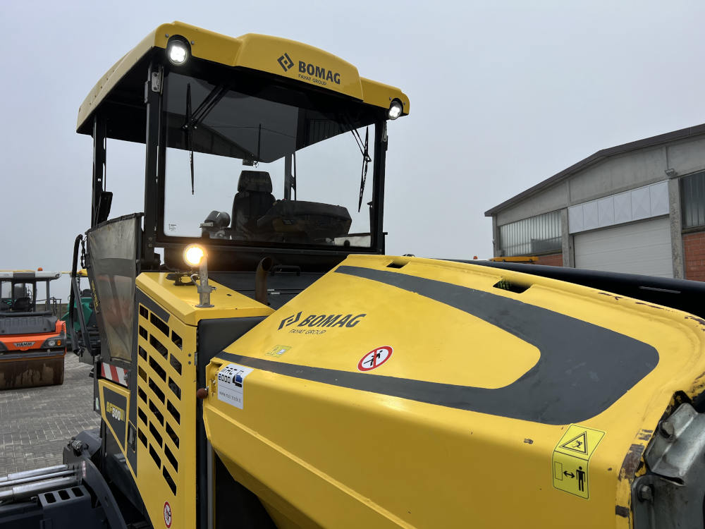 Usato 2019 Bomag BF 300 C-2