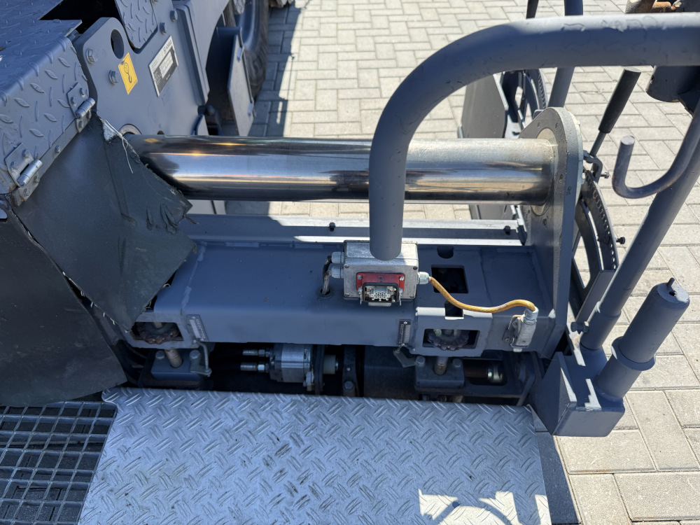 Usato 2018 Vogele S 1303-3i