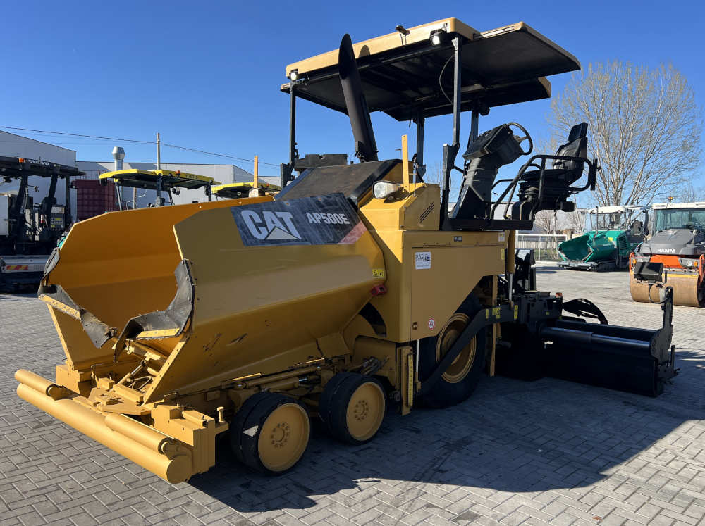 Usato 2014 Caterpillar AP 500E