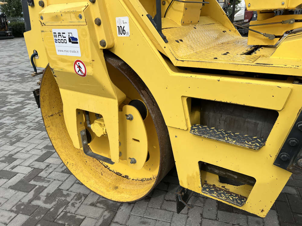 Usato 2004 Bomag BW 141 AD-2