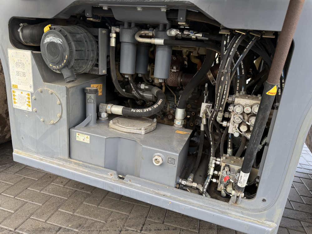 Usato 2016 Hamm DV+ 90i VV-S