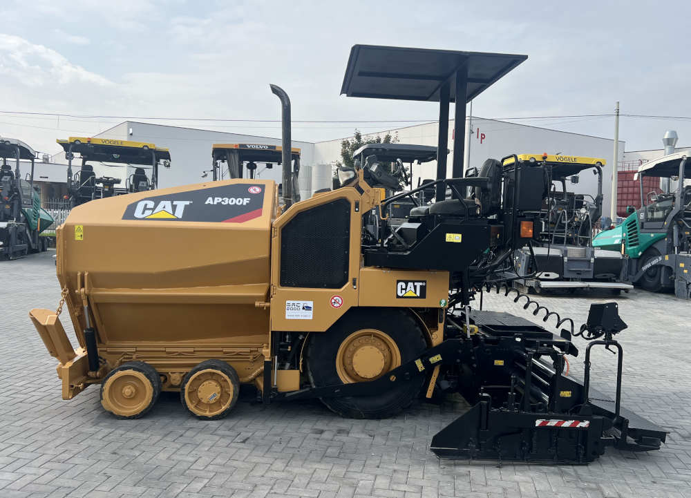 Usato 2018 Caterpillar AP 300F