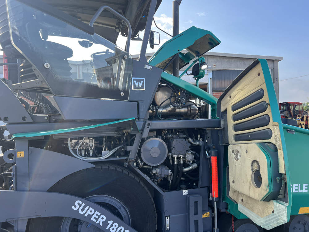 Usato 2018 Vogele S 1803-3i