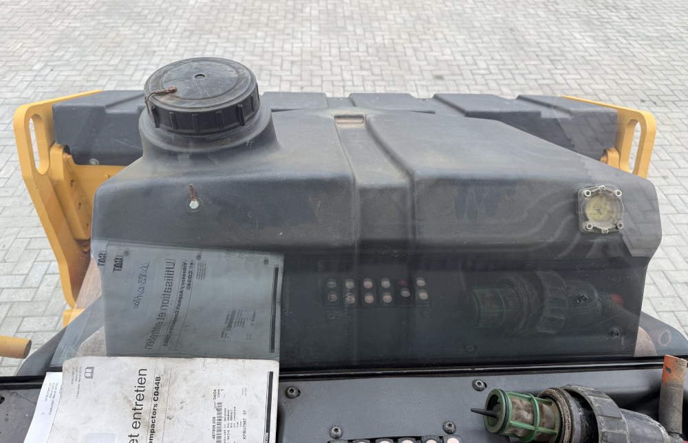 Usato 2014 Caterpillar CD 54B