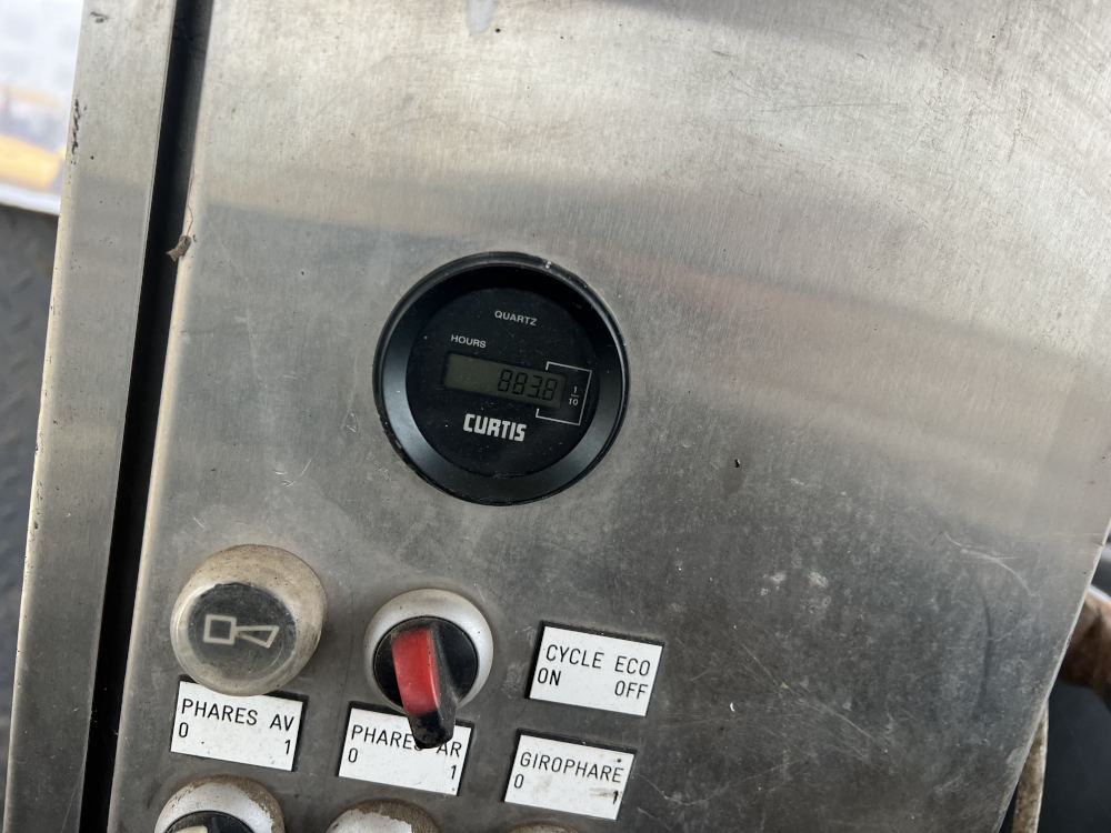 Usato 2005 Vogele Super 2500 (06.74)