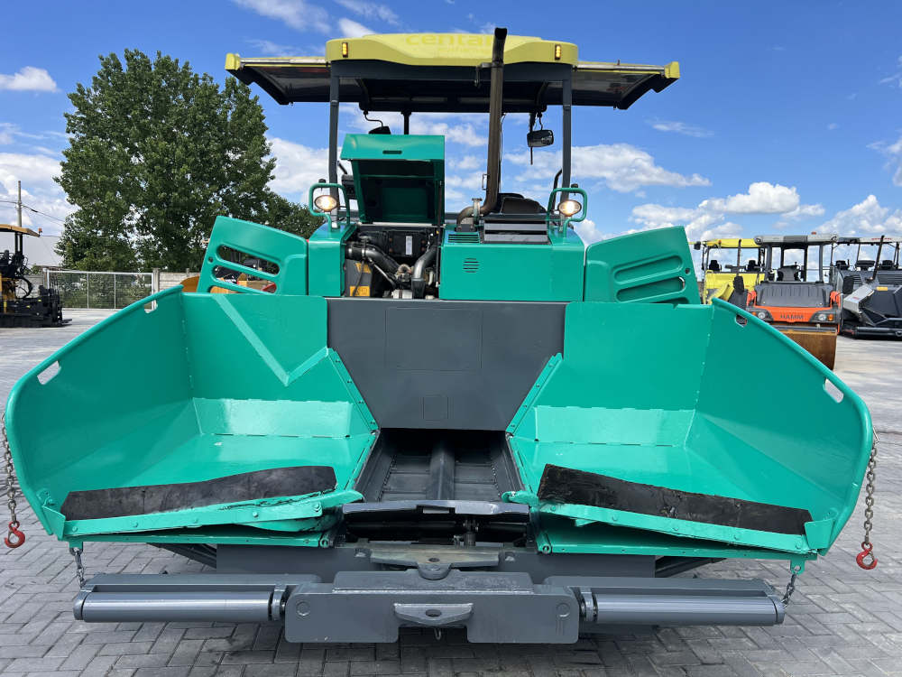 Usato 2018 Vogele S 1300-3i