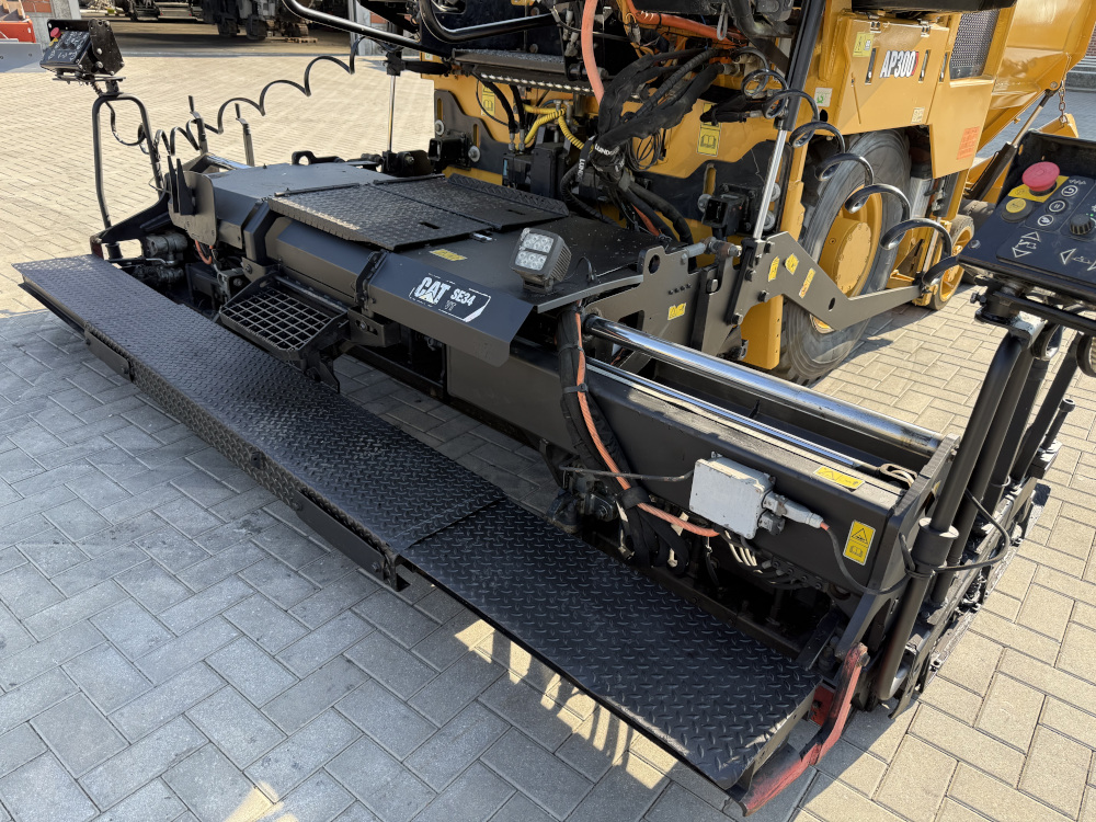 Usato 2018 Caterpillar AP 300F