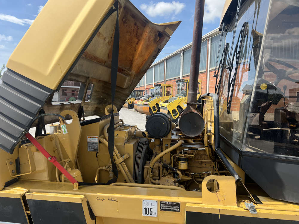 Usato 2002 Caterpillar PS 300B