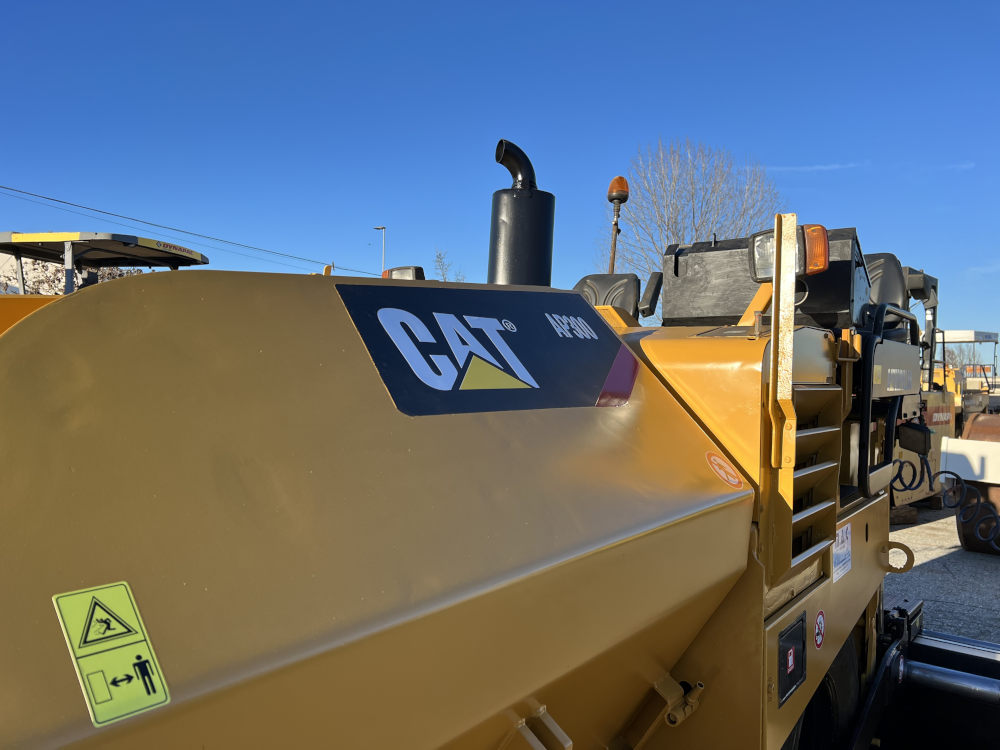 Usato 2008 Caterpillar AP 300 -146-