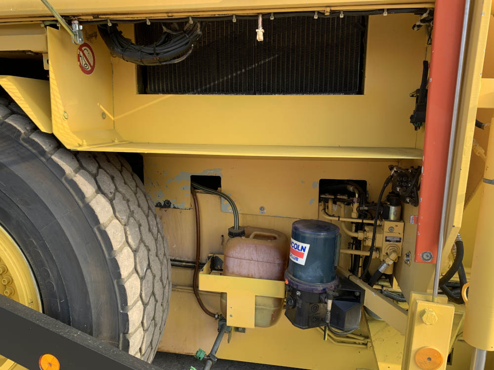 Usato 2003 Dynapac F 121 6W -278-