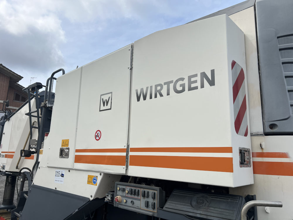 Usato 2015 Wirtgen W 200i