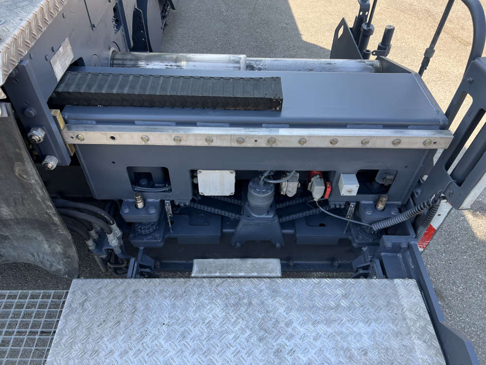 Usato 2010 Vogele S 1600-2