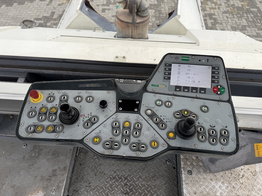 Usato 2013 Vogele S 1800-2