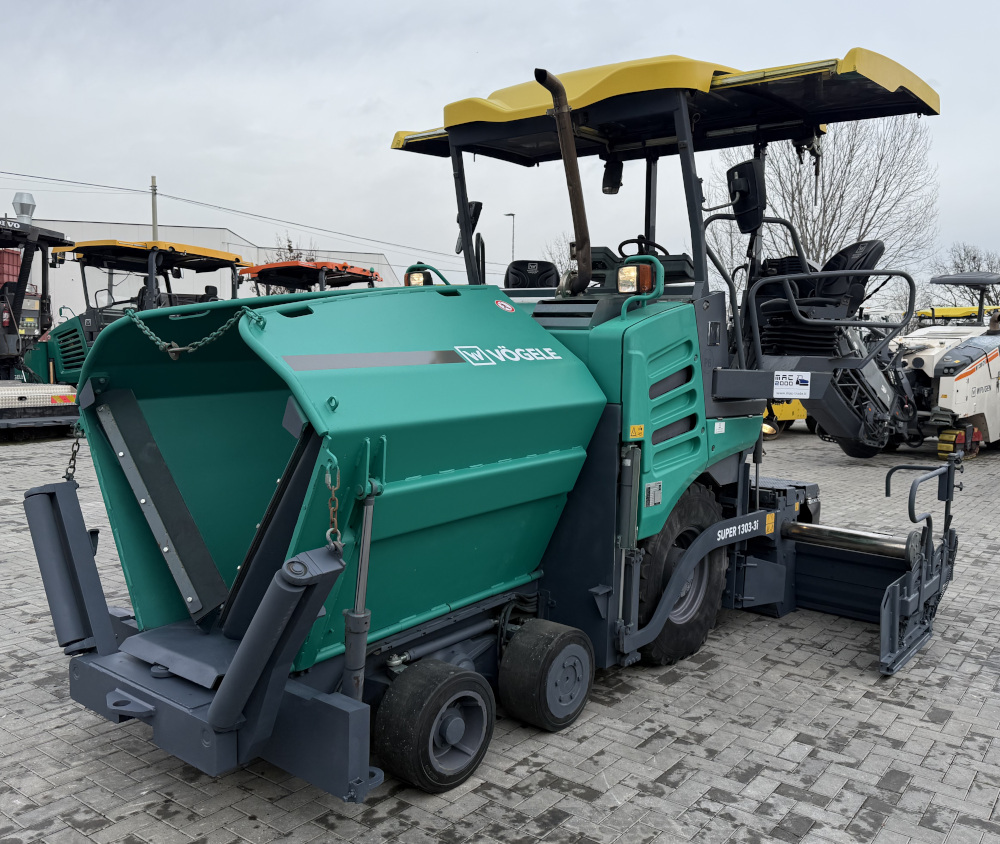 Usato 2018 Vogele S 1303-3i