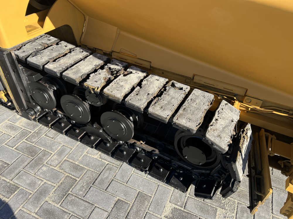 Usato 2011 Caterpillar AP 655D