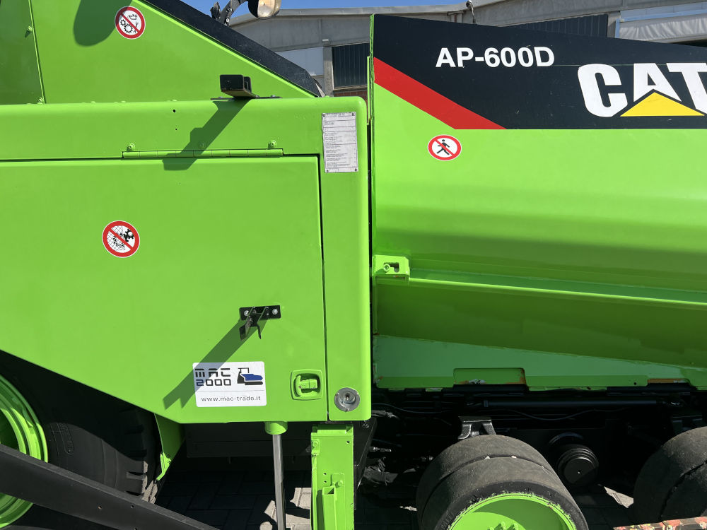 Usato 2010 Caterpillar AP 600D