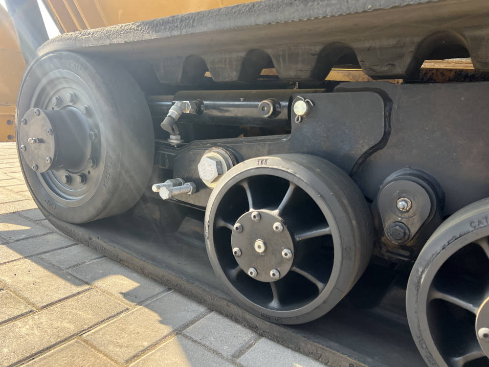 Usato 2020 Caterpillar AP 355F