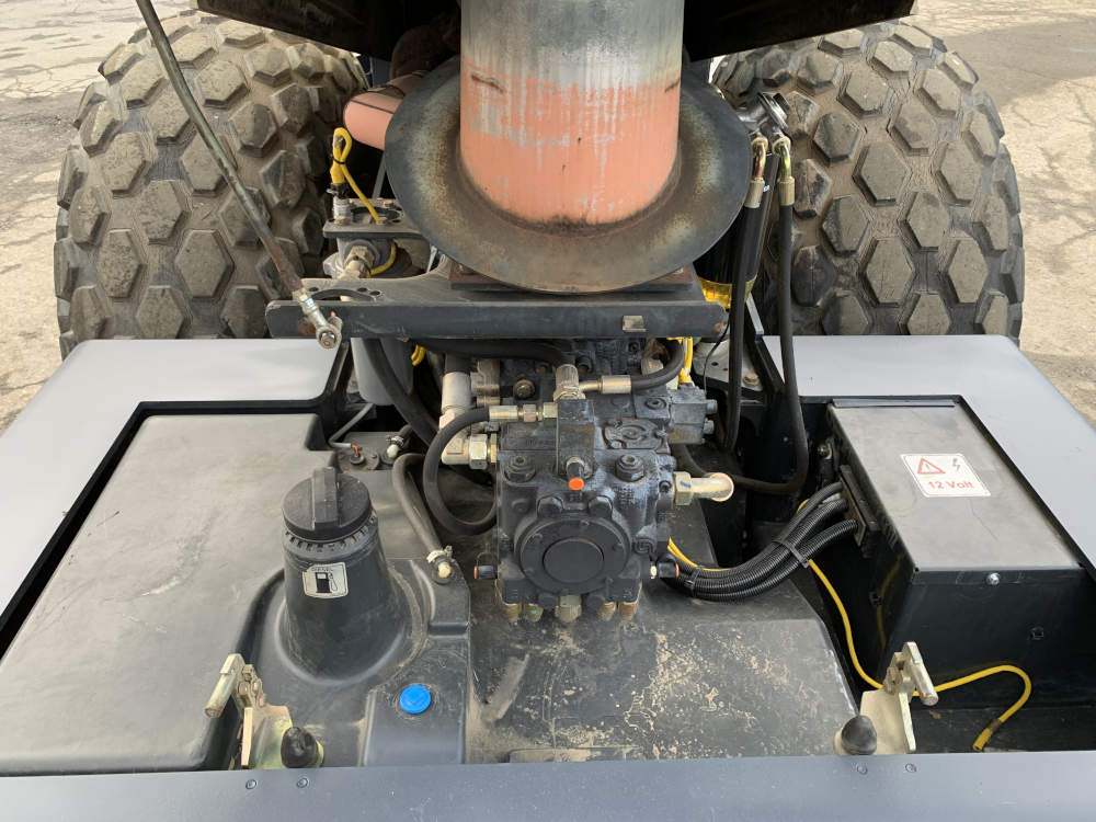 Usato 2004 Bomag BW 213 DH-4 (Deep Impact)