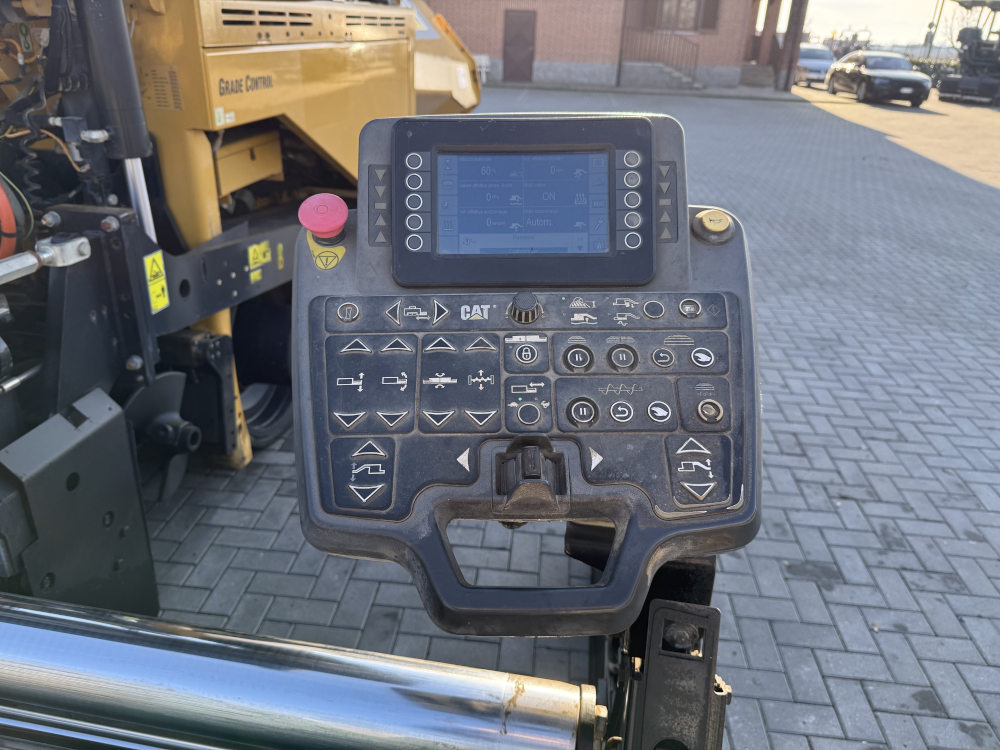 Usato 2017 Caterpillar AP 655F