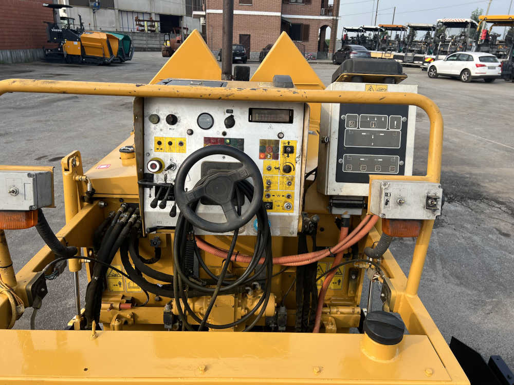 Usato 2017 Caterpillar AP 255E