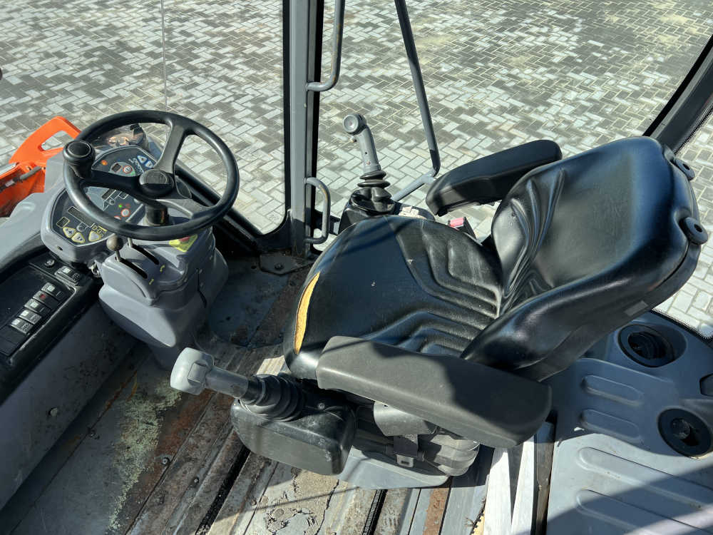 Usato 2012 Hamm HD+ 90i VV