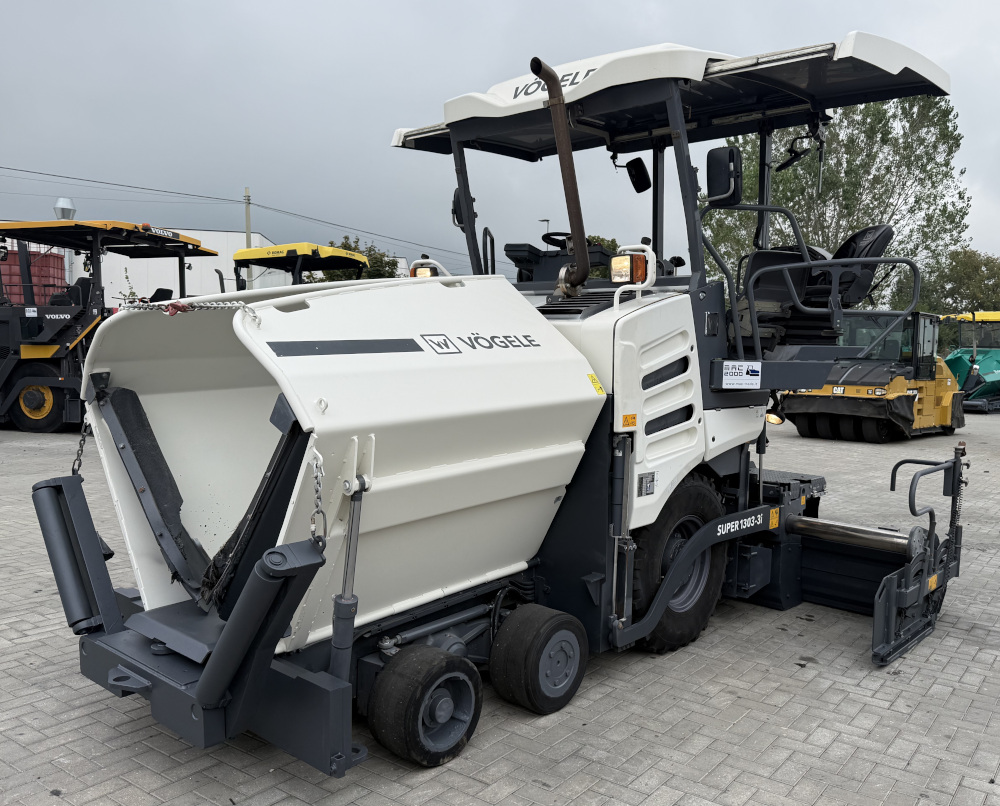 Usato 2021 Vogele S 1303-3i