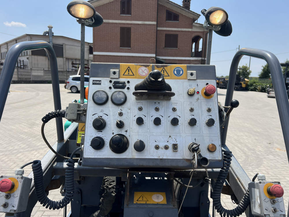 Usato 2013 Vogele Super 800