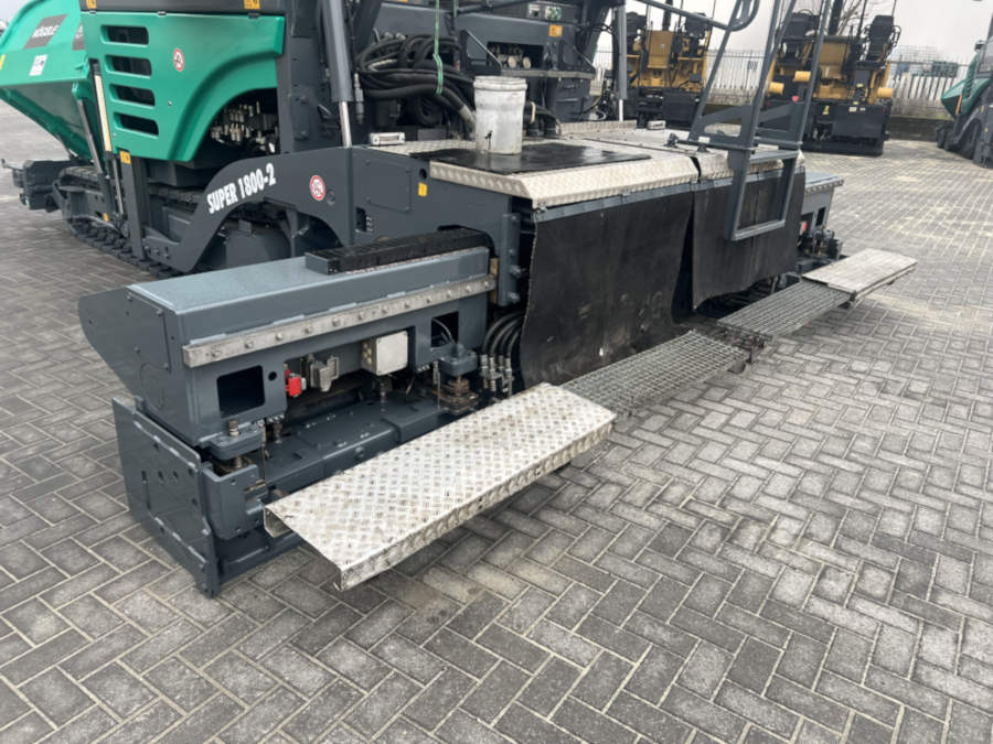 Usato 2011 Vogele S 1800-2