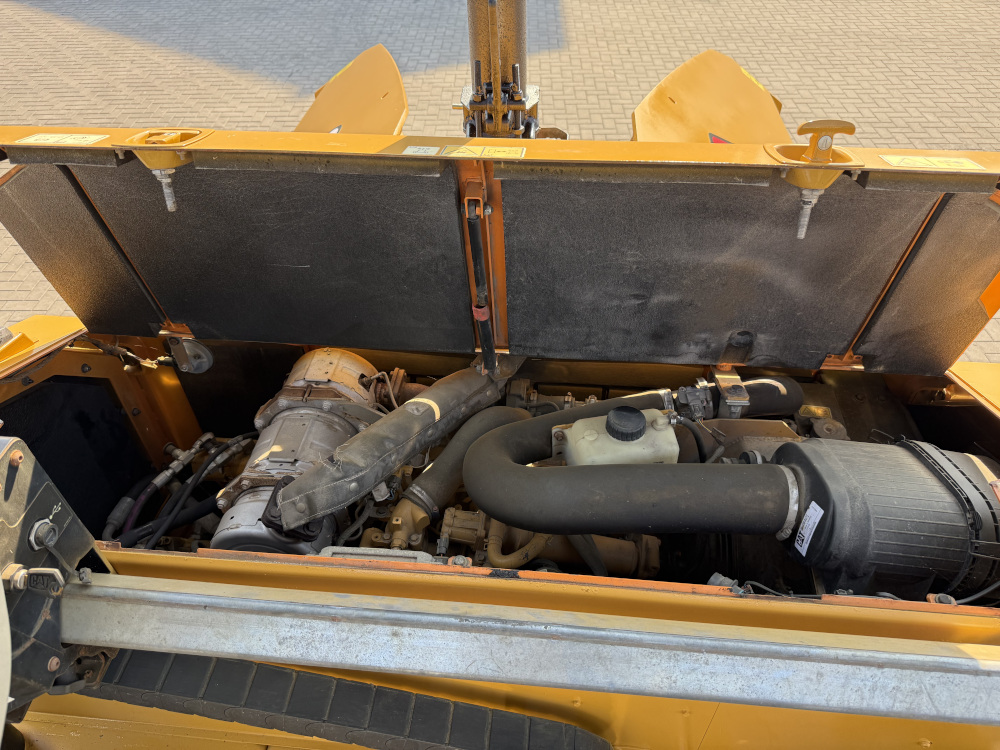 Usato 2018 Caterpillar AP 300F