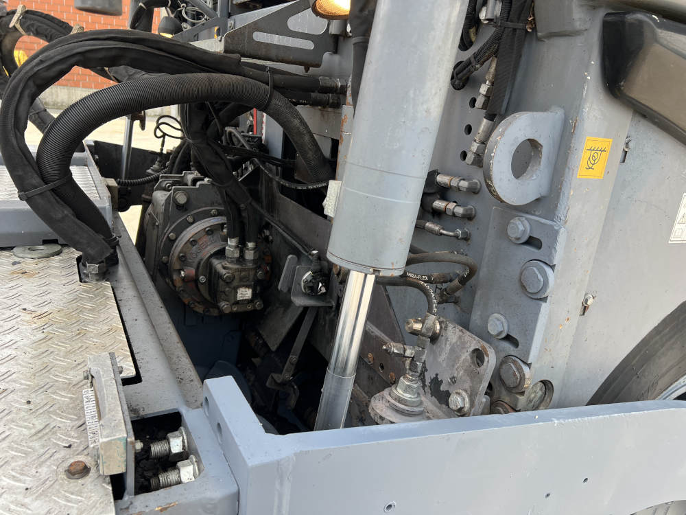 Usato 2016 Vogele S 1803-3i