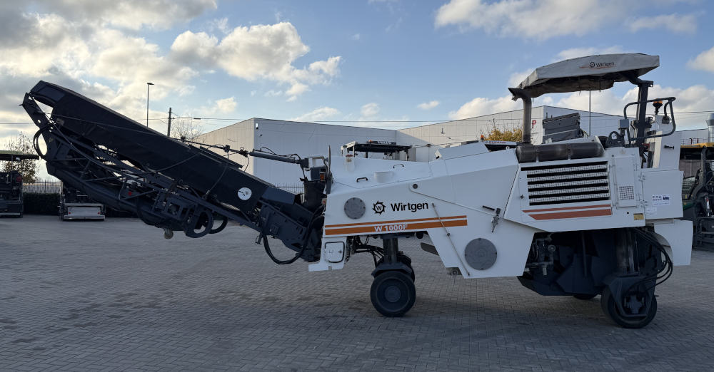 Usato 2001 Wirtgen W 1000F