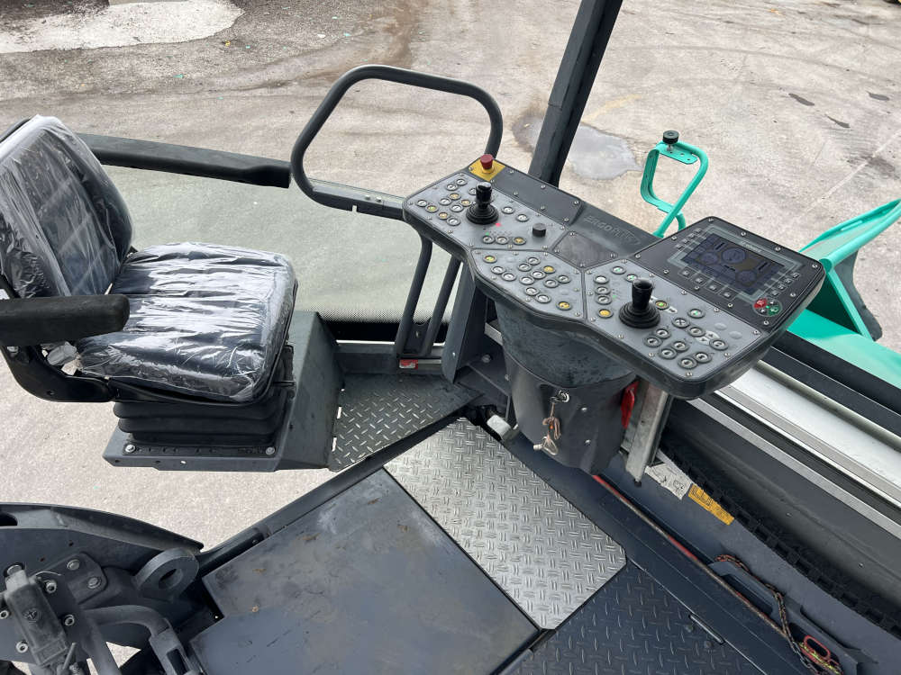 Usato 2017 Vogele S 1800-3i