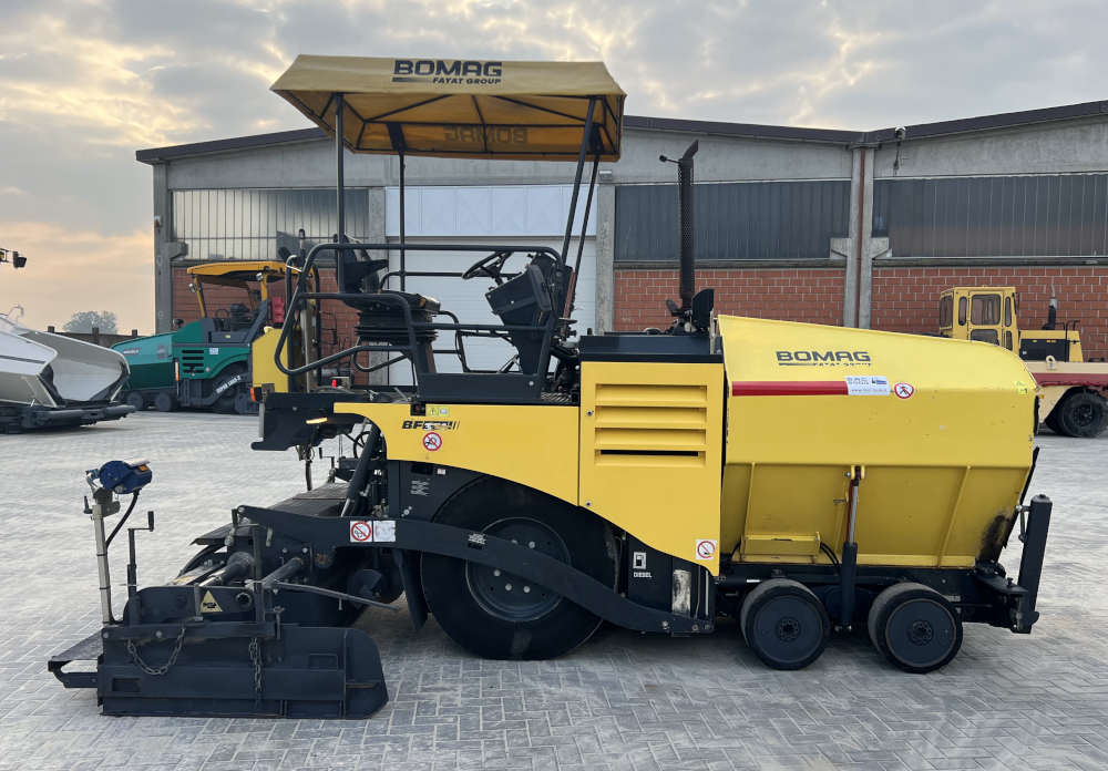 Usato 2007 Bomag BF 331P