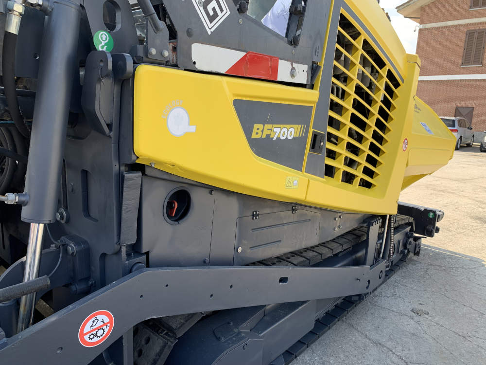 Usato 2014 Bomag BF 700C-2