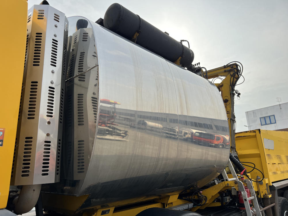 Usato 2006 Renault Kerax 420 / Secmair Major BCG 500